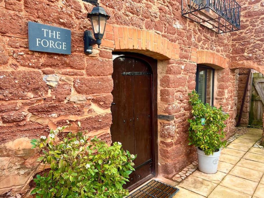 Countryside Converted Barn With Hot Tub Newton Abbot Dış mekan fotoğraf